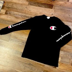 Vintage CHAMPION black long sleeve t-shirt Men’s size L